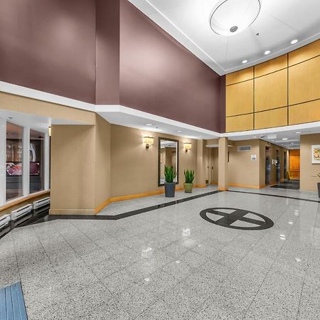 1-Br Condo In Downtown Coal Harbour With Parking And City Views 밴쿠버 외부 사진